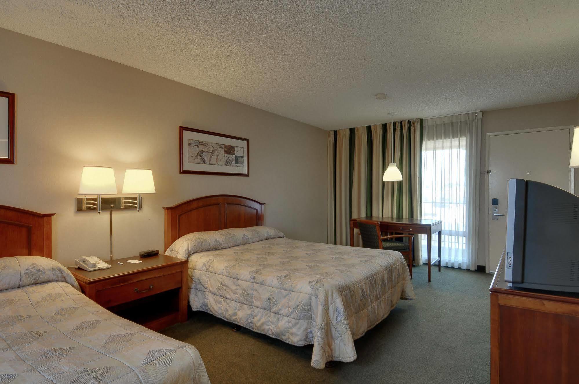 Vagabond Inn Oxnard Ngoại thất bức ảnh