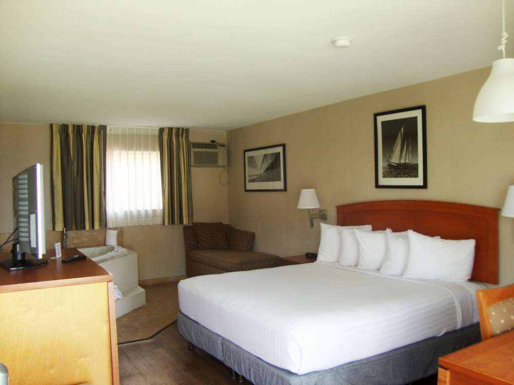 Vagabond Inn Oxnard Phòng bức ảnh