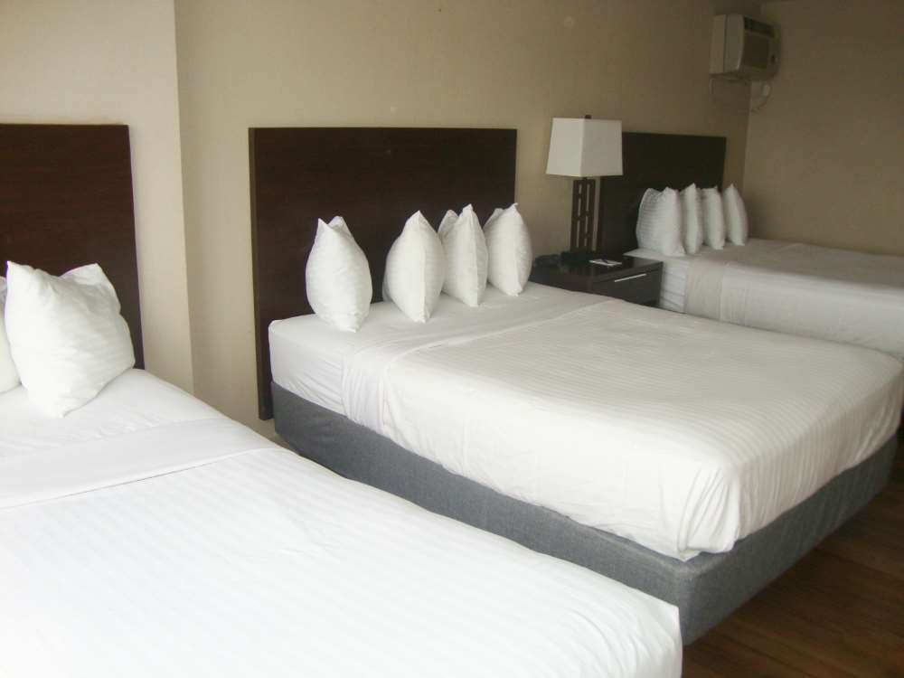 Vagabond Inn Oxnard Phòng bức ảnh